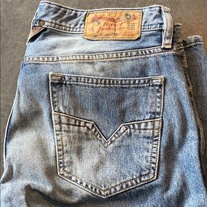 Diesel Larkee Jeans- like new